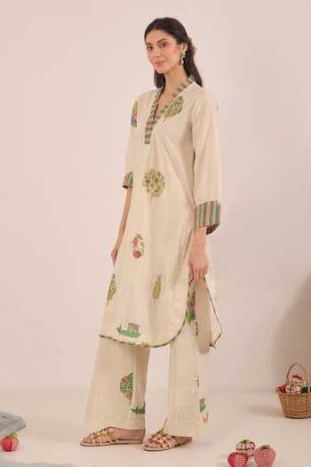 Buy_Shivani Bhargava_Cream Cotton Notched Neck, Yes Gulposh Nature Print Kurta _Online_at_Aza_Fashions