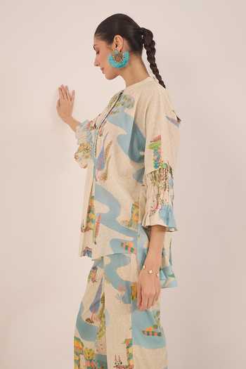 Shivani Bhargava_Cream Cotton Mandarin Collar Safar Landscape Print Kimono Top _Online_at_Aza_Fashions