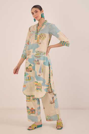 Buy_Shivani Bhargava_Cream Cotton Notched Neck Safar Printed Kurta And Pant Co-ord Set _Online_at_Aza_Fashions