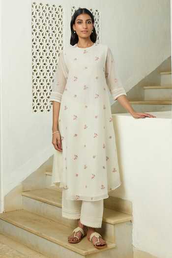 Vaayu Ivory Floral Embroidered Kurta & Pant Set 