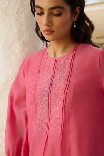 Shop Vaayu Pink Cotton, Muslin Round Neck Rose Pintuck Dress Online at Aza Fashions Shop_Vaayu_Pink Cotton, Muslin Round Neck Rose Pintuck Dress _Online_at_Aza_Fashions