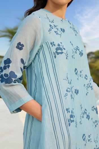 Vaayu Sky Blue Cotton, Muslin Round Neck, Yes Floral Print Kurta And Pant Set Online at Aza Fashions Vaayu_Sky Blue Cotton, Muslin Round Neck, Yes Floral Print Kurta And Pant Set _Online_at_Aza_Fashions