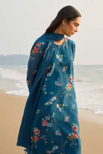 Shop Vaayu Sapphire Cotton, Muslin Round Neck Floral Print Kurta Set Online at Aza Fashions Shop_Vaayu_Sapphire Cotton, Muslin Round Neck Floral Print Kurta Set _Online_at_Aza_Fashions