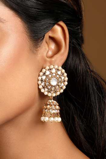 Buy_HRISHA_Gold Plated Kundan Pearl Jhumka Earrings _Online_at_Aza_Fashions