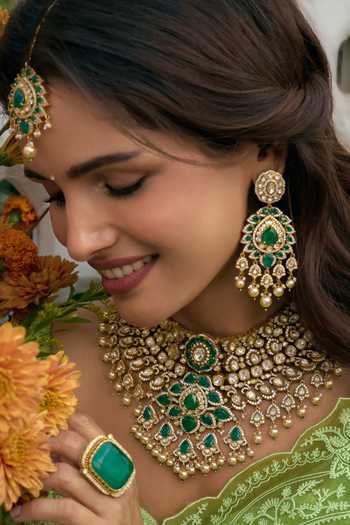 Buy_Preeti Mohan_Gold Plated Awiadia Zircon Necklace Set _Online_at_Aza_Fashions