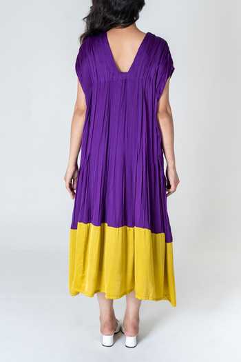 Neora By Nehal Chopra Colour Block Pleated Dress For Kids