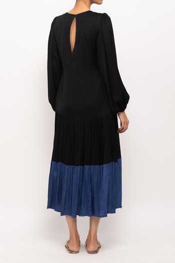 Neora By Nehal Chopra Solid Gathered Dress For Kids