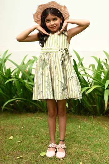 JANYAS CLOSET Stripe Print Dress With Belt 