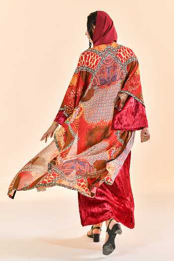 Bhanuni By Jyoti Ember Print Abaya 