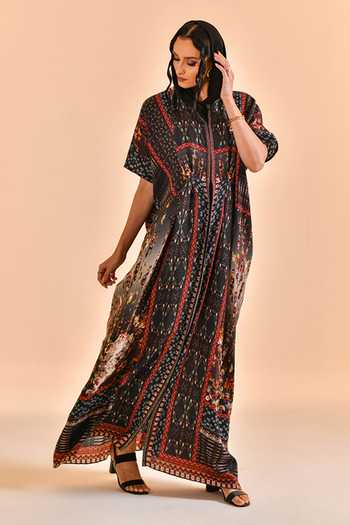 Bhanuni By Jyoti_Black Viscose Mandarin Collar Nebula Print Abaya _Online_at_Aza_Fashions