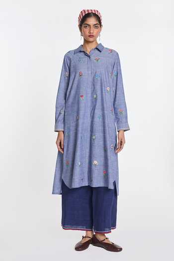 Payal Pratap_Blue Cotton Collared Neck Hydrangca Embroidered Tunic _Online_at_Aza_Fashions