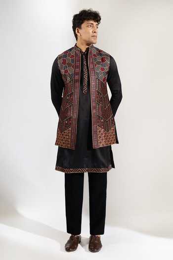 Rng Safawala Red Crepe, Silk, Dupion Embroidery Resham Bundi Kurta Set at Aza Fashions Rng Safawala_Red Crepe, Silk, Dupion Embroidery Resham Bundi Kurta Set _at_Aza_Fashions