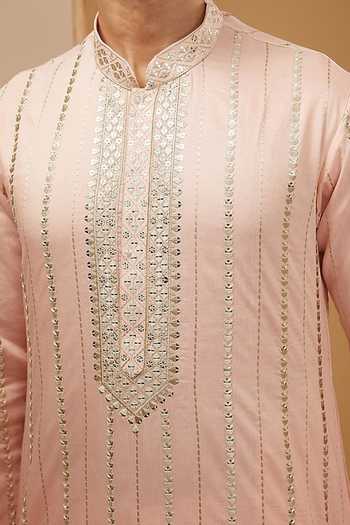 Buy Rng Safawala Peach Cotton, Silk Mirrors Work Kurta Set For Kids Online at Aza Fashions Buy_Rng Safawala_Peach Cotton, Silk Mirrors Work Kurta Set For Kids_Online_at_Aza_Fashions