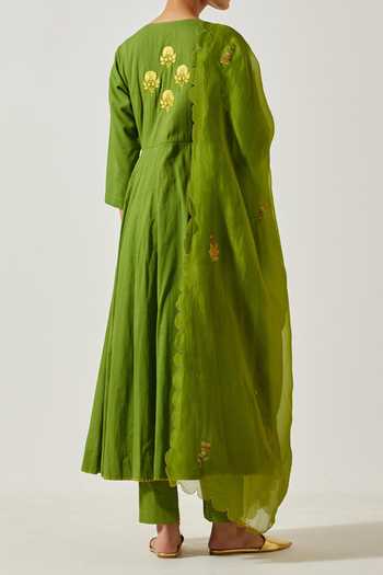 Label Earthen Floral Embroidered Anarkali Set For Kids