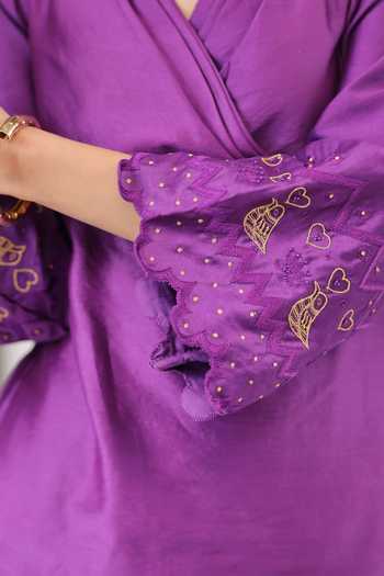 Leela By A Chanderi Sleeve Embroidered Draped Kurta & Pant Set For Kids
