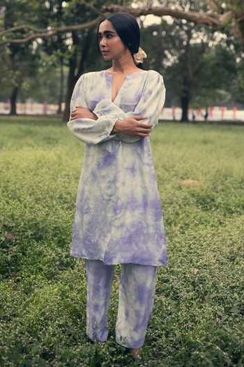 Shop Inkpikle Lavender Silk Split V-neck, Yes Hand Spun Mulberry Kurta And Pant Set Online at Aza Fashions Shop_Inkpikle_Lavender Silk Split V-neck, Yes Hand Spun Mulberry Kurta And Pant Set _Online_at_Aza_Fashions