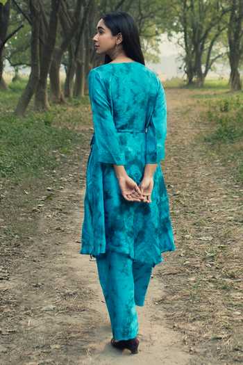 Inkpikle Hand Spun Mulberry Silk Kurta Set 