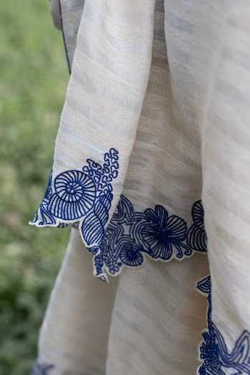 Buy_Inkpikle_Blue Silk Scoop Neck Pintuck Bodice Straight Kurta Set _Online_at_Aza_Fashions
