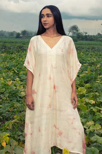 Buy Inkpikle White Cotton V-neck Hand Spun Kaftan And Pant Online at Aza Fashions Buy_Inkpikle_White Cotton V-neck Hand Spun Kaftan And Pant _Online_at_Aza_Fashions