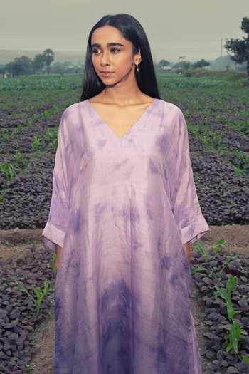 Inkpikle_Lavender Silk V-neck Hand Spun Mulberry Kaftan _Online_at_Aza_Fashions