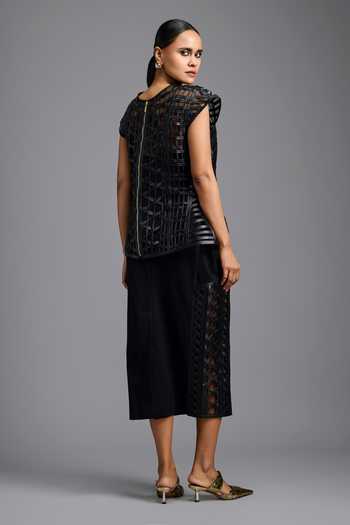Deepika Arora Lattic Sleek Skirt 