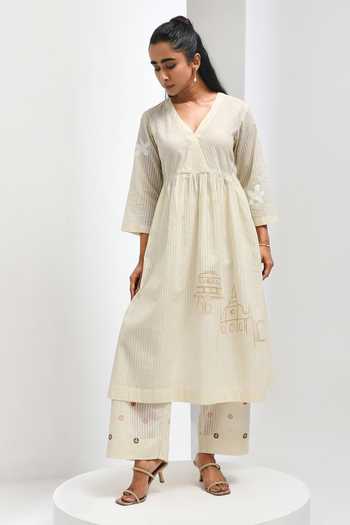 Buy Inkpikle Beige Cotton V-neck, Yes Hand Print Kurta Set Online at Aza Fashions Buy_Inkpikle_Beige Cotton V-neck, Yes Hand Print Kurta Set _Online_at_Aza_Fashions