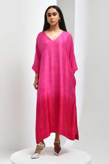 Inkpikle Pink Silk V-neck Hand Spun Mulberry Kaftan Online at Aza Fashions Inkpikle_Pink Silk V-neck Hand Spun Mulberry Kaftan _Online_at_Aza_Fashions