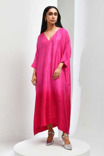 Buy Inkpikle Pink Silk V-neck Hand Spun Mulberry Kaftan Online at Aza Fashions Buy_Inkpikle_Pink Silk V-neck Hand Spun Mulberry Kaftan _Online_at_Aza_Fashions