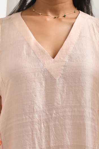 Inkpikle_Peach Silk V-neck Hand Print Kurta With Pant _at_Aza_Fashions