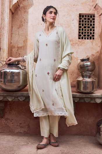 Karaj Jaipur Beige Kota Doria, Muslin, Cotton V-neck, Floral Embroidered Straight Kurta Set Online at Aza Fashions Karaj Jaipur_Beige Kota Doria, Muslin, Cotton V-neck, Floral Embroidered Straight Kurta Set _Online_at_Aza_Fashions