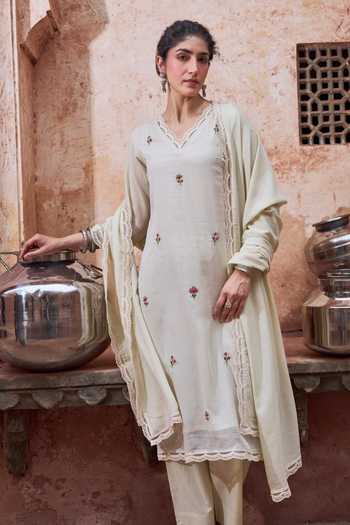 Shop Karaj Jaipur Beige Kota Doria, Muslin, Cotton V-neck, Floral Embroidered Straight Kurta Set Online at Aza Fashions Shop_Karaj Jaipur_Beige Kota Doria, Muslin, Cotton V-neck, Floral Embroidered Straight Kurta Set _Online_at_Aza_Fashions