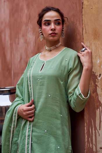 Buy Karaj Jaipur Green Muslin, Kota Doria, Cotton Keyhole Neck Embroidered Straight Kurta Set Online at Aza Fashions Buy_Karaj Jaipur_Green Muslin, Kota Doria, Cotton Keyhole Neck Embroidered Straight Kurta Set _Online_at_Aza_Fashions