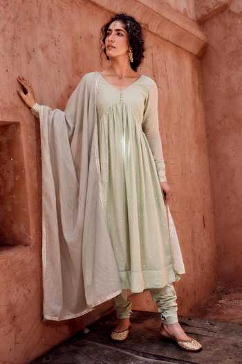 Karaj Jaipur Green Cotton, Muslin (mulmul), Kota Doria V-neck Mul Pista Anarkali Suit Set at Aza Fashions Karaj Jaipur_Green Cotton, Muslin (mulmul), Kota Doria V-neck Mul Pista Anarkali Suit Set _at_Aza_Fashions