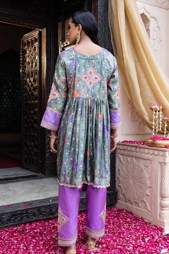 Tarrz Gota Patti Embroidered Pure Silk Kurta & Pant Set 