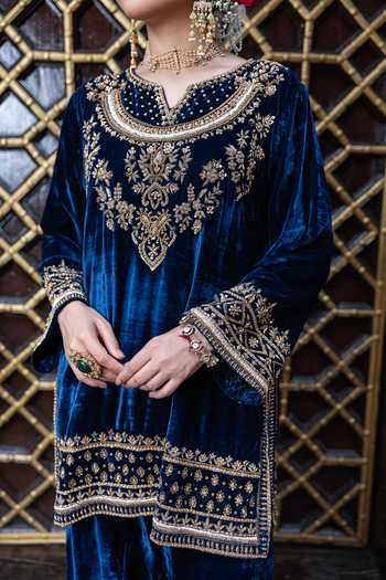 Tarrz_Blue Silk, Velvet Round Neck, Yes Hand Embroidered Kurta And Pant Set _Online_at_Aza_Fashions