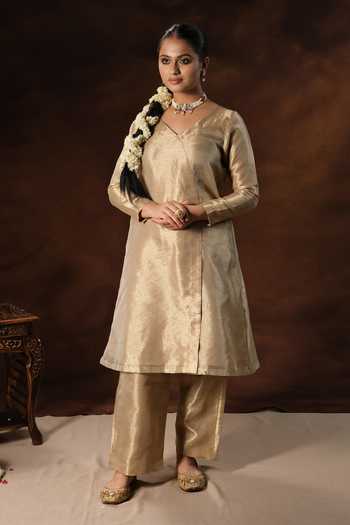 Tarrz_Gold Tissue Hand Embroidered Kurta Set _Online_at_Aza_Fashions