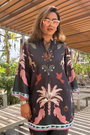 SONAM PARMAR JHAWAR Black Cotton Mandarin Collar, Yes Floral Print Kurta And Pant Set Online at Aza Fashions SONAM PARMAR JHAWAR_Black Cotton Mandarin Collar, Yes Floral Print Kurta And Pant Set _Online_at_Aza_Fashions