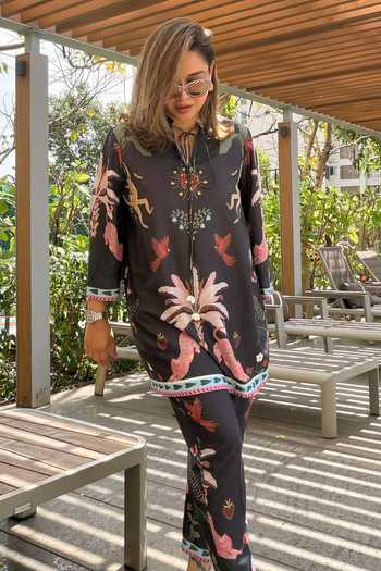 Buy SONAM PARMAR JHAWAR Black Cotton Mandarin Collar, Yes Floral Print Kurta And Pant Set Online at Aza Fashions Buy_SONAM PARMAR JHAWAR_Black Cotton Mandarin Collar, Yes Floral Print Kurta And Pant Set _Online_at_Aza_Fashions
