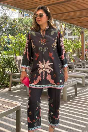 SONAM PARMAR JHAWAR Floral Print Kurta & Pant Set 