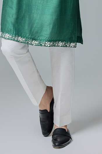 Chatenya Mittal Green Silk Mirrors, Embroidery Flora Border Ombre Kurta For Kids Online at Aza Fashions Chatenya Mittal_Green Silk Mirrors, Embroidery Flora Border Ombre Kurta For Kids_Online_at_Aza_Fashions
