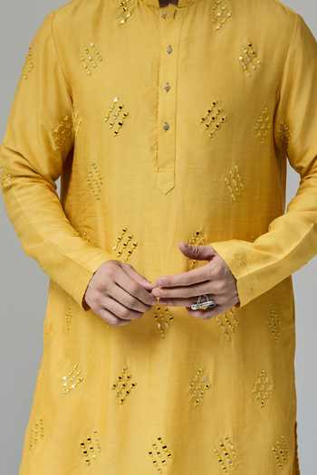 Buy_Chatenya Mittal_Yellow Cotton, Silk Mirrors Quad Embroidered Kurta For Kids_Online_at_Aza_Fashions