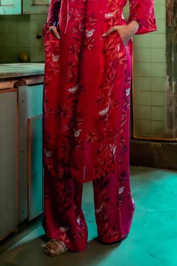 Buy Amrood Pink Satin Embroidery Floral Blossom Straight Kurta For Kids Online at Aza Fashions Buy_Amrood_Pink Satin Embroidery Floral Blossom Straight Kurta For Kids_Online_at_Aza_Fashions
