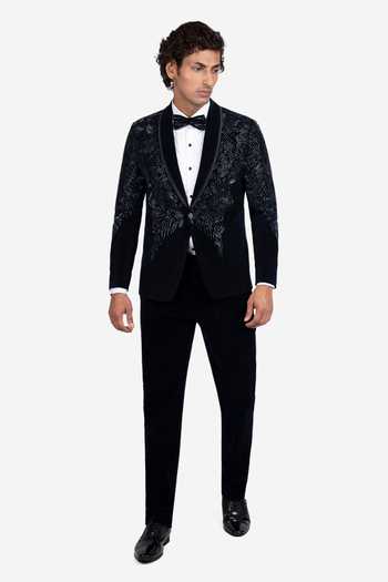 Sven Suits Velvet Cutdana Embroidered Tuxedo Set 