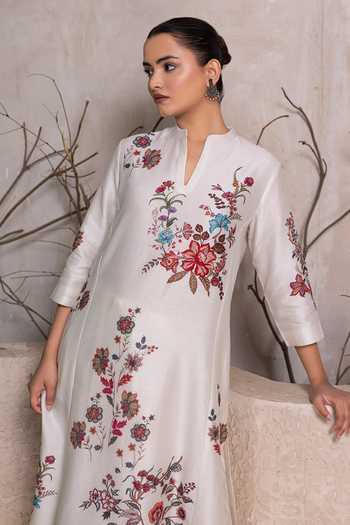 Haute Mess_Ivory Silk, Chanderi Mandarin Collar, Yes Print Tunic And Pant Set _Online_at_Aza_Fashions