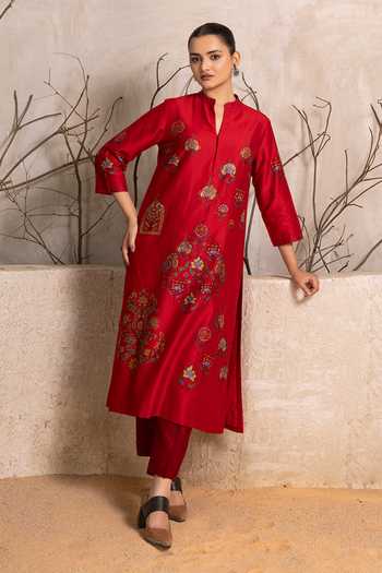 Shop_Haute Mess_Red Silk, Chanderi Mandarin Collar Printed Tunic And Pant Set 