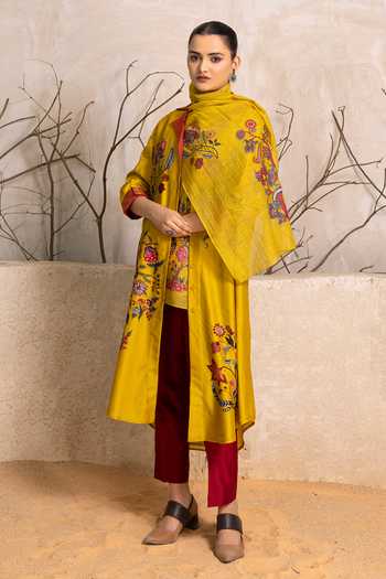 Buy_Haute Mess_Yellow Silk, Chanderi Collared Neck, Yes Chintz Kurta Set 