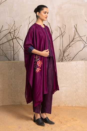 Buy_Haute Mess_Wine Silk, Chanderi Mandarin Collar Floral Pattern Kaftan Set _Online_at_Aza_Fashions