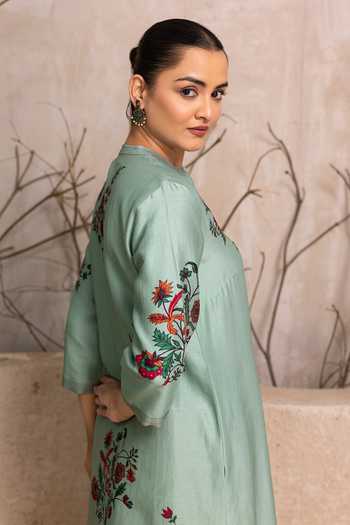 Haute Mess_Mint Silk, Chanderi Mandarin Collar, Yes Print Kurta Set _at_Aza_Fashions