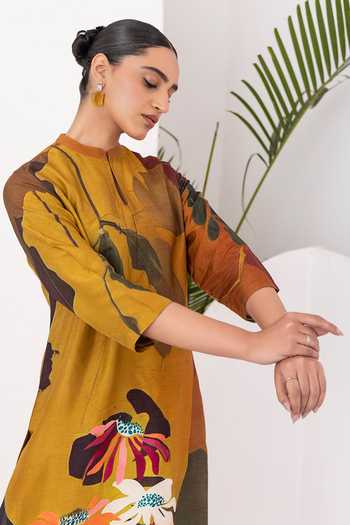 Shop_Haute Mess_Yellow Silk, Chanderi Mandarin Collar Printed Tunic Set _Online_at_Aza_Fashions