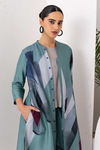 Haute Mess_Green Silk, Chanderi Mandarin Collar, Yes Sage Print Kurta Set _at_Aza_Fashions